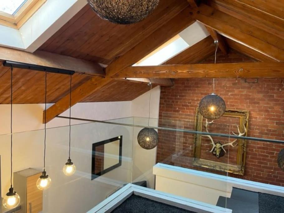 Gorgeous 2 Bed Loft Style Apartment Manchester Buitenkant foto