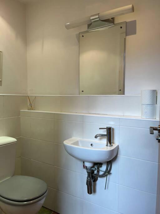 Gorgeous 2 Bed Loft Style Apartment Manchester Buitenkant foto